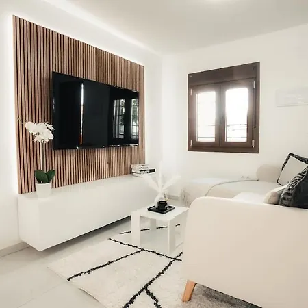 Modern Andalusian House One Minute From The Beach Fuengirola Exterior photo